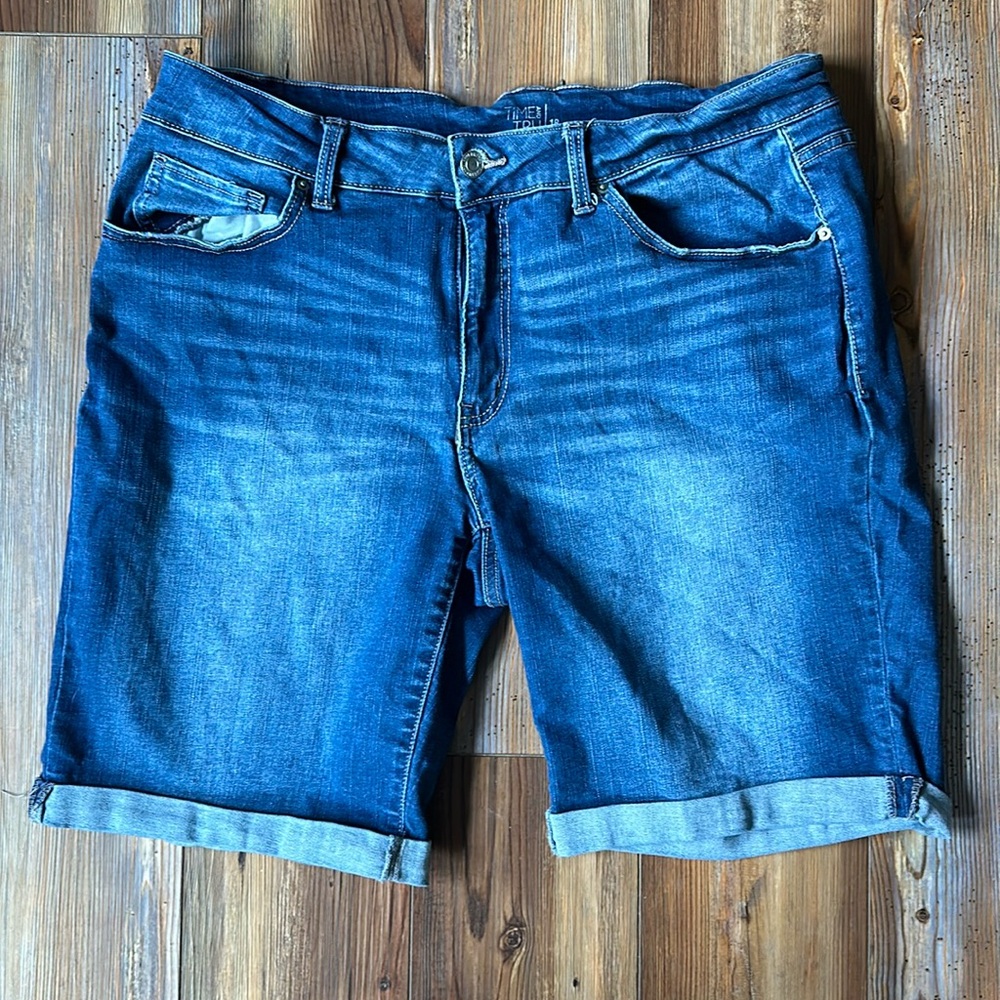 Women’s shorts